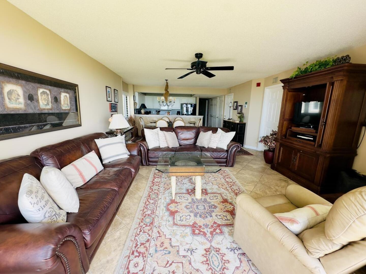 Club Iii 1e Apartment *