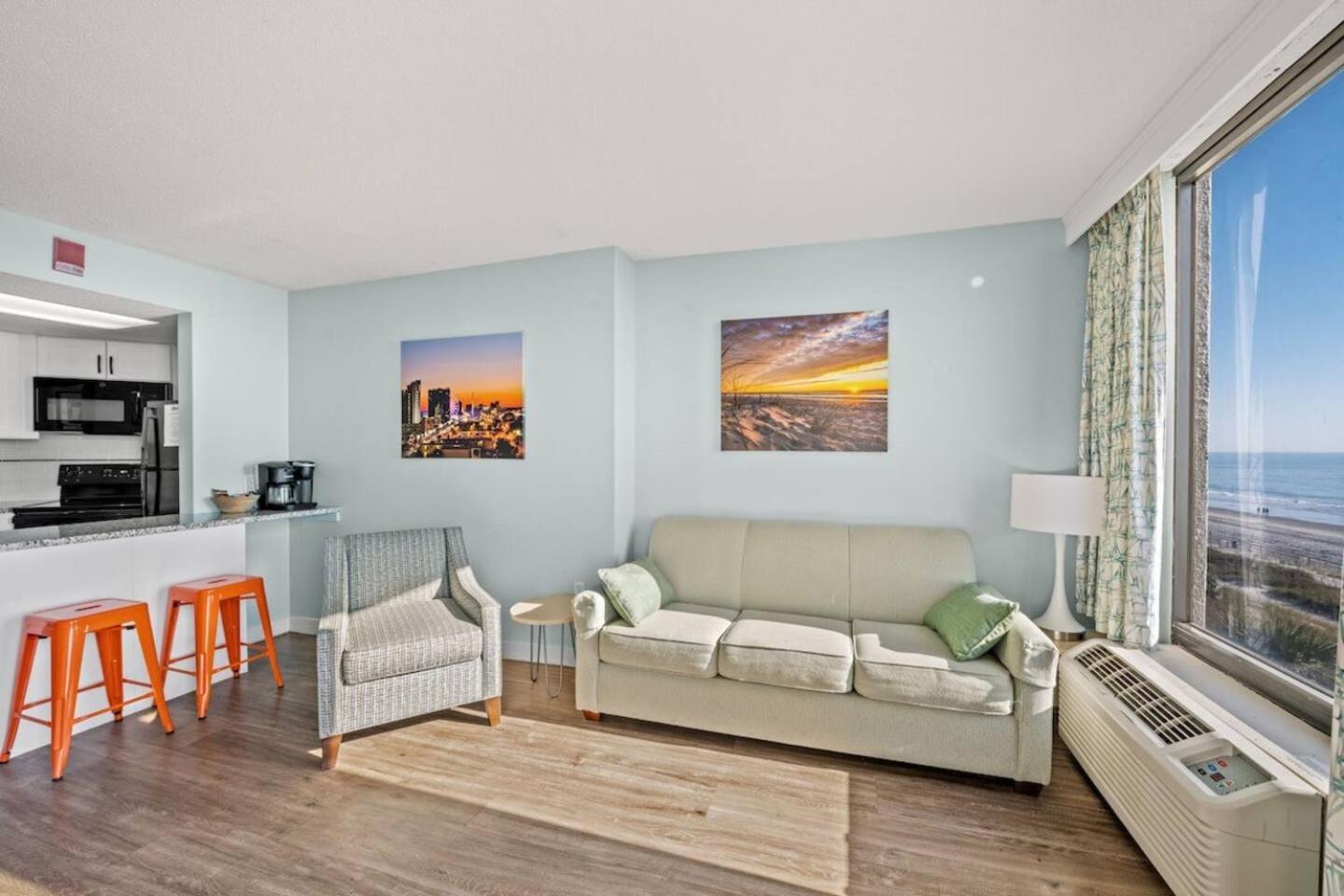 Wow-1br With Rare Private Oceanfront Balcony. Spec Holiday home *