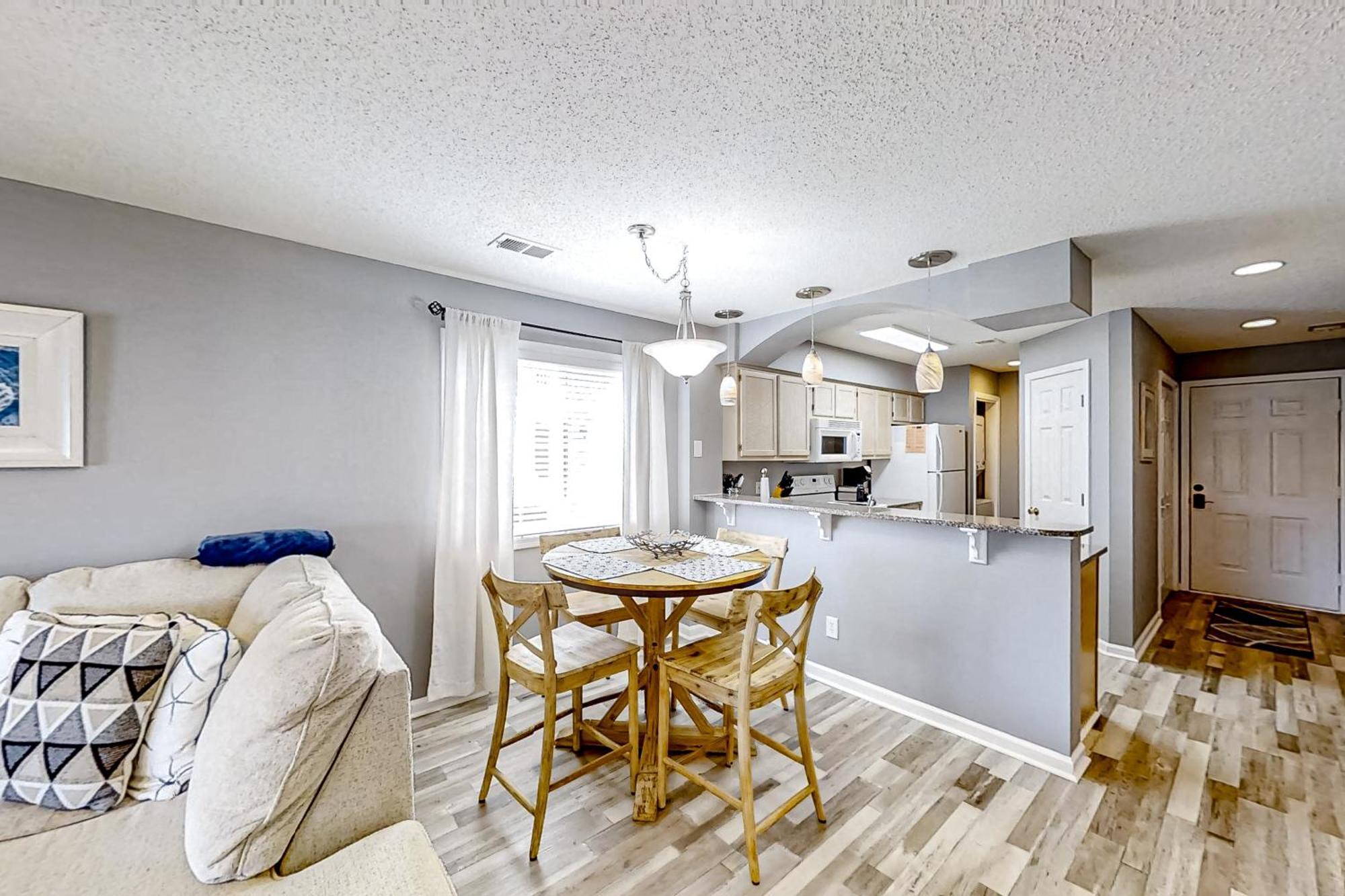 Tilghman Shores A-3 Apartment *