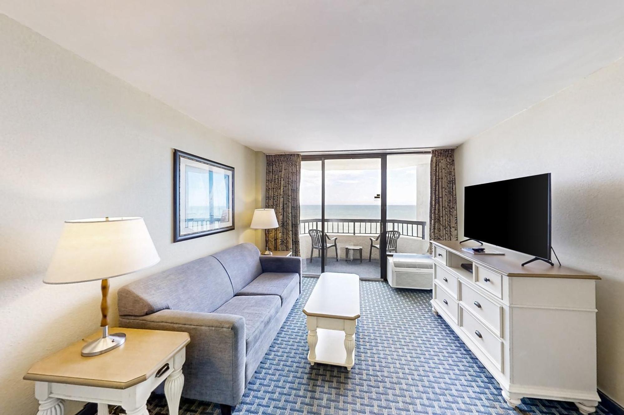 Compass Cove 1255 Apartment *