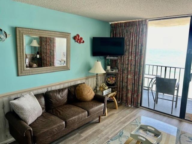 Royal Garden 602 Apartment *