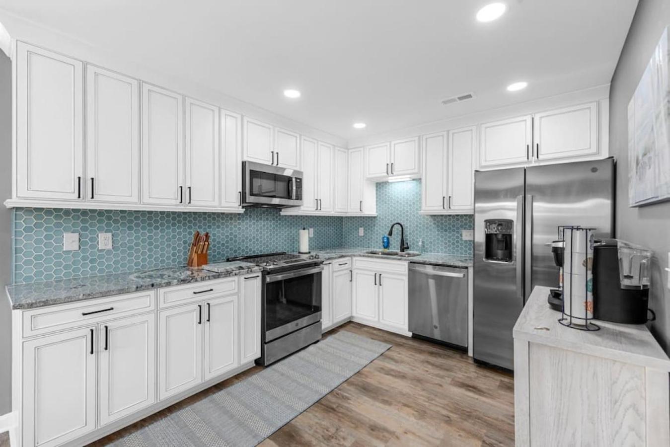 Oceanfront Near Main St - Pool - Totally Beachin * Myrtle Beach