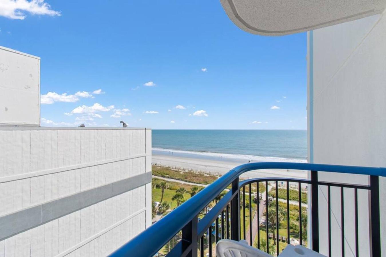 Oceanfront End-condo W Retro Game Console Pools Myrtle Beach