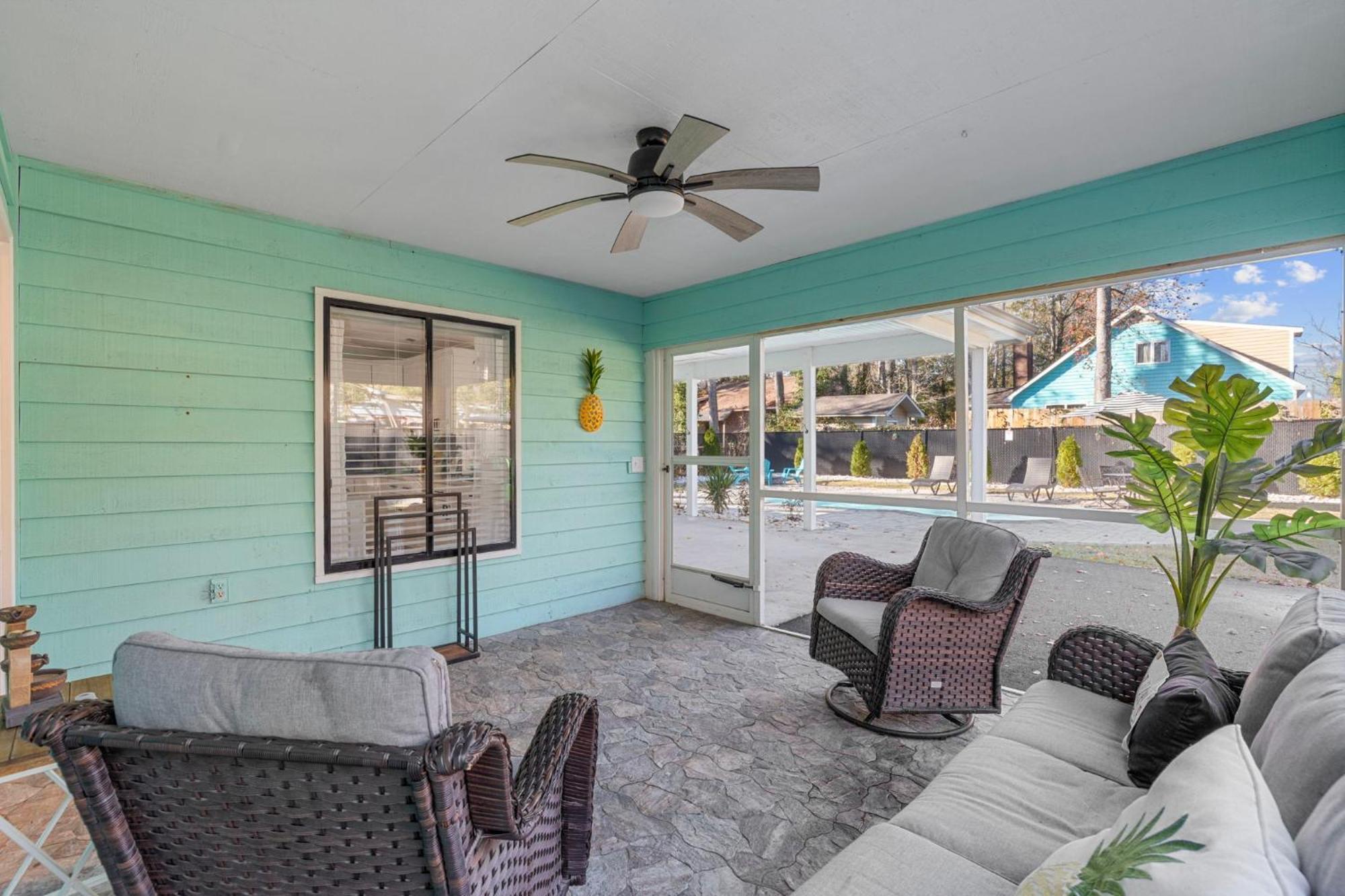 Dog Friendly Home- Large Pool Grill Golf Cart * Myrtle Beach