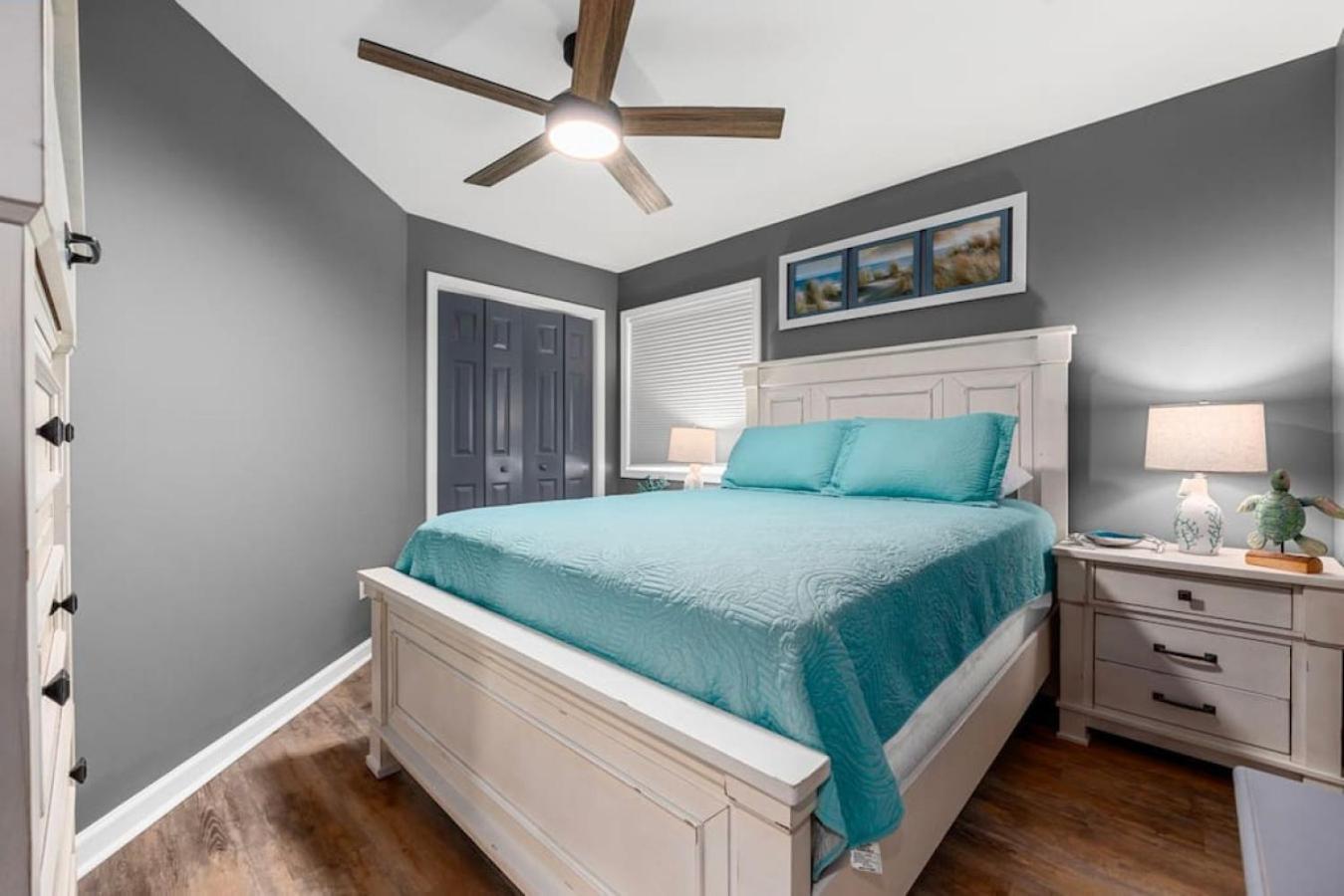 Oceanfront Near Main St - Pool - Totally Beachin