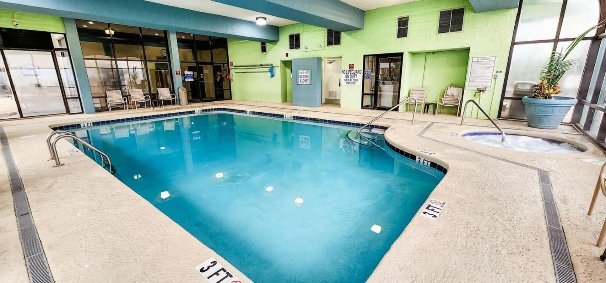 Remodeled Direct Ocean Front By Convention Center * Myrtle Beach
