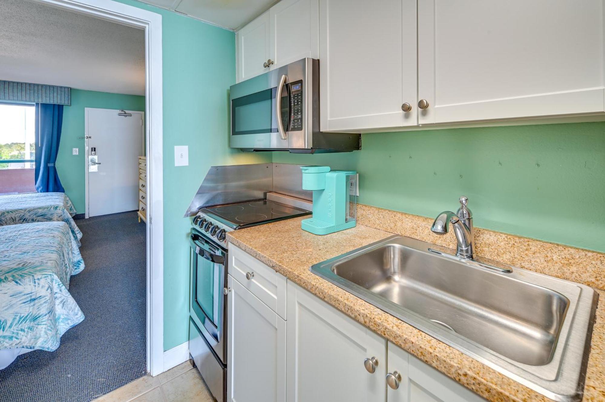 Apartment Myrtle Oceanfront With Pool And Lazy River Myrtle Beach