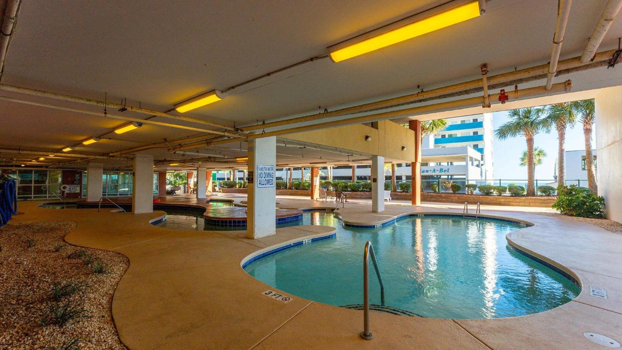 Malibu Pointe 401 Second Row Ocean View-crescent Section *