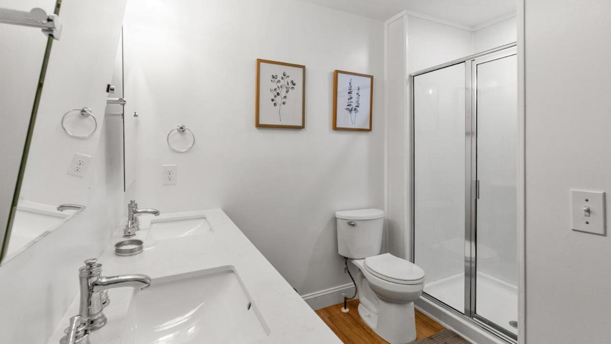 New Listing Just A 2 Min Walk To The