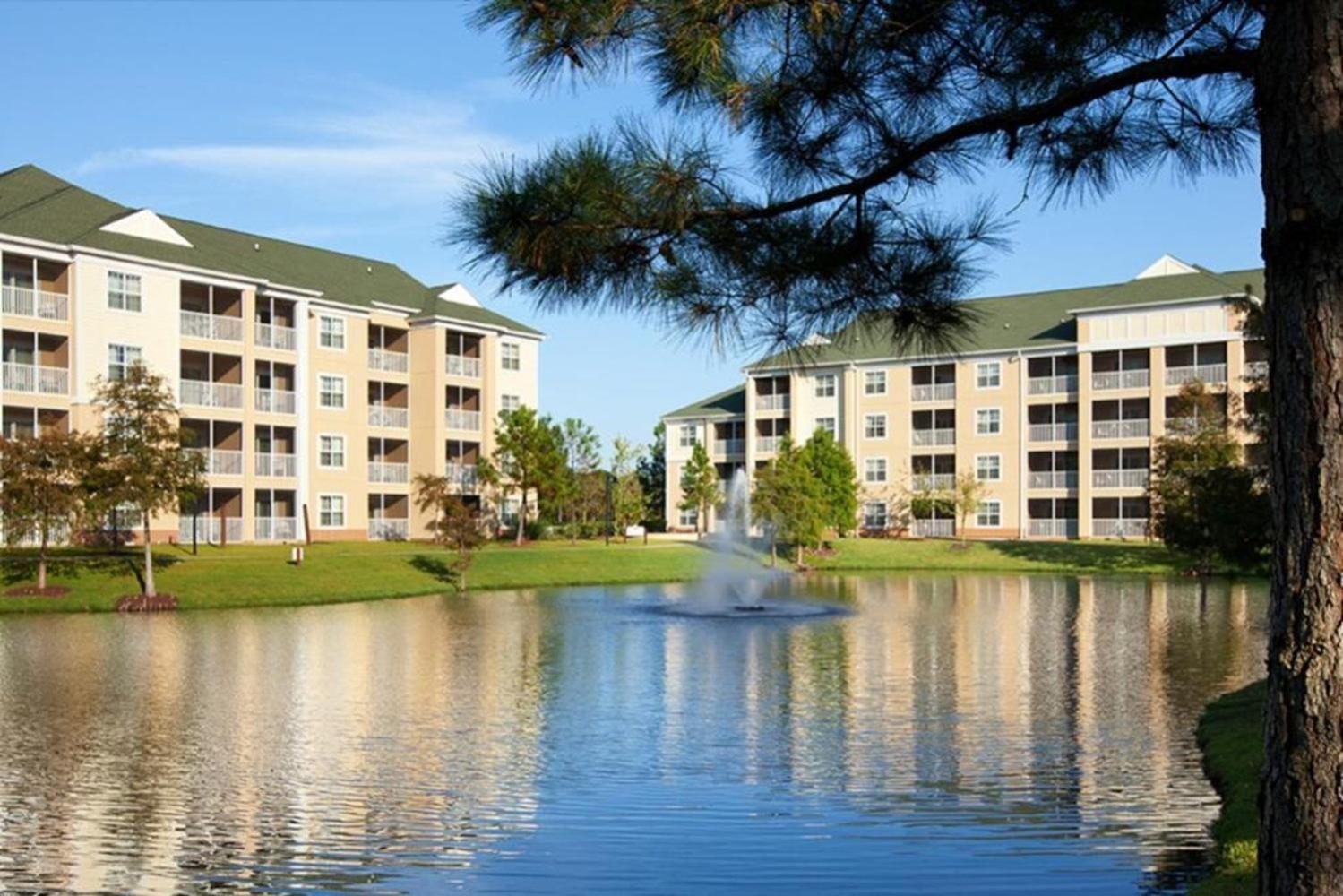 Living In 2bd With Pools, Waterslides, And Lazy River Myrtle Beach