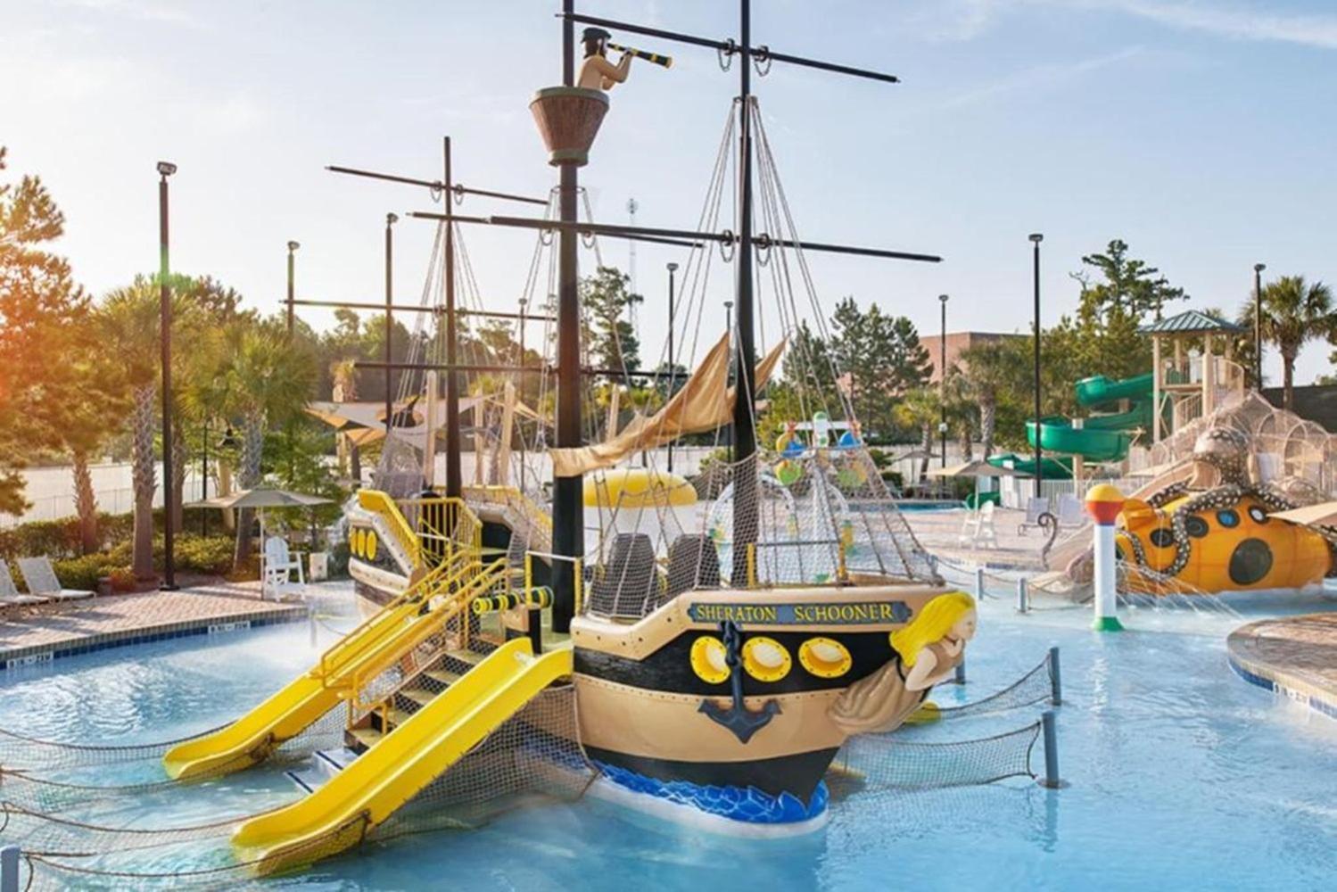 Living In 2bd With Pools, Waterslides, And Lazy River * Myrtle Beach