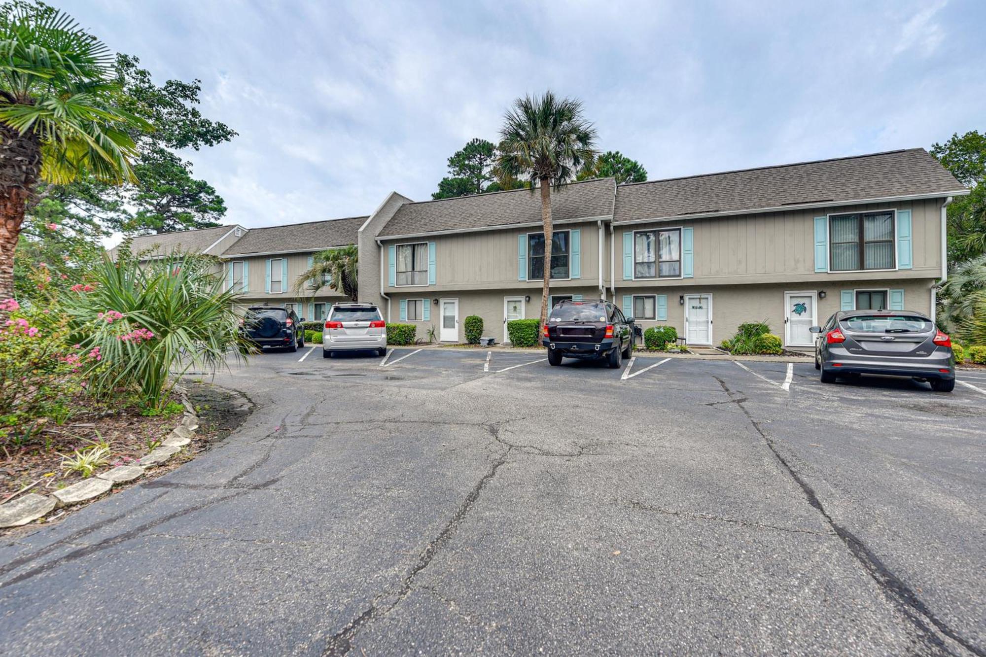 North Myrtle Townhome With Pool Access Myrtle Beach