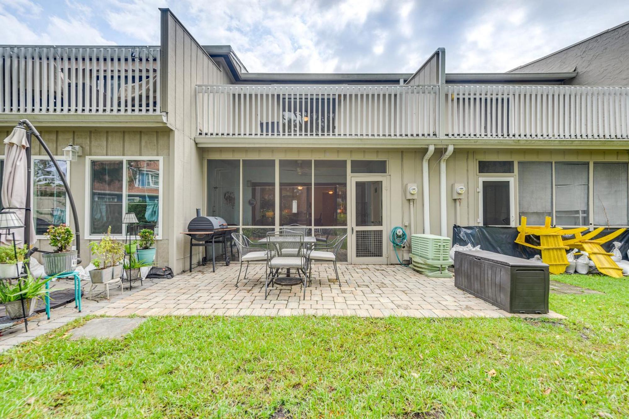 North Myrtle Townhome With Pool Access * Myrtle Beach