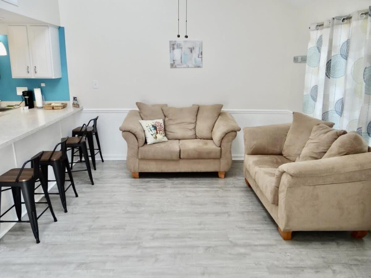 Holiday home 700g-spotless 2 Bed 2 Bath Recently Remodeled