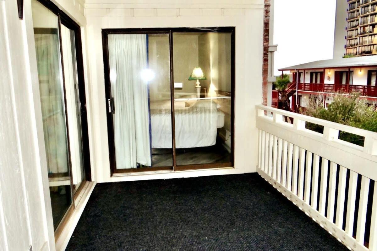 Chelsea House Unit 201 Holiday home