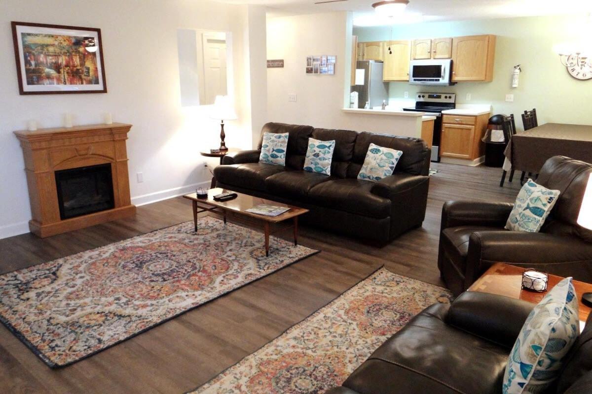 Holiday home The Inlet Outlet-free Park Pass Included