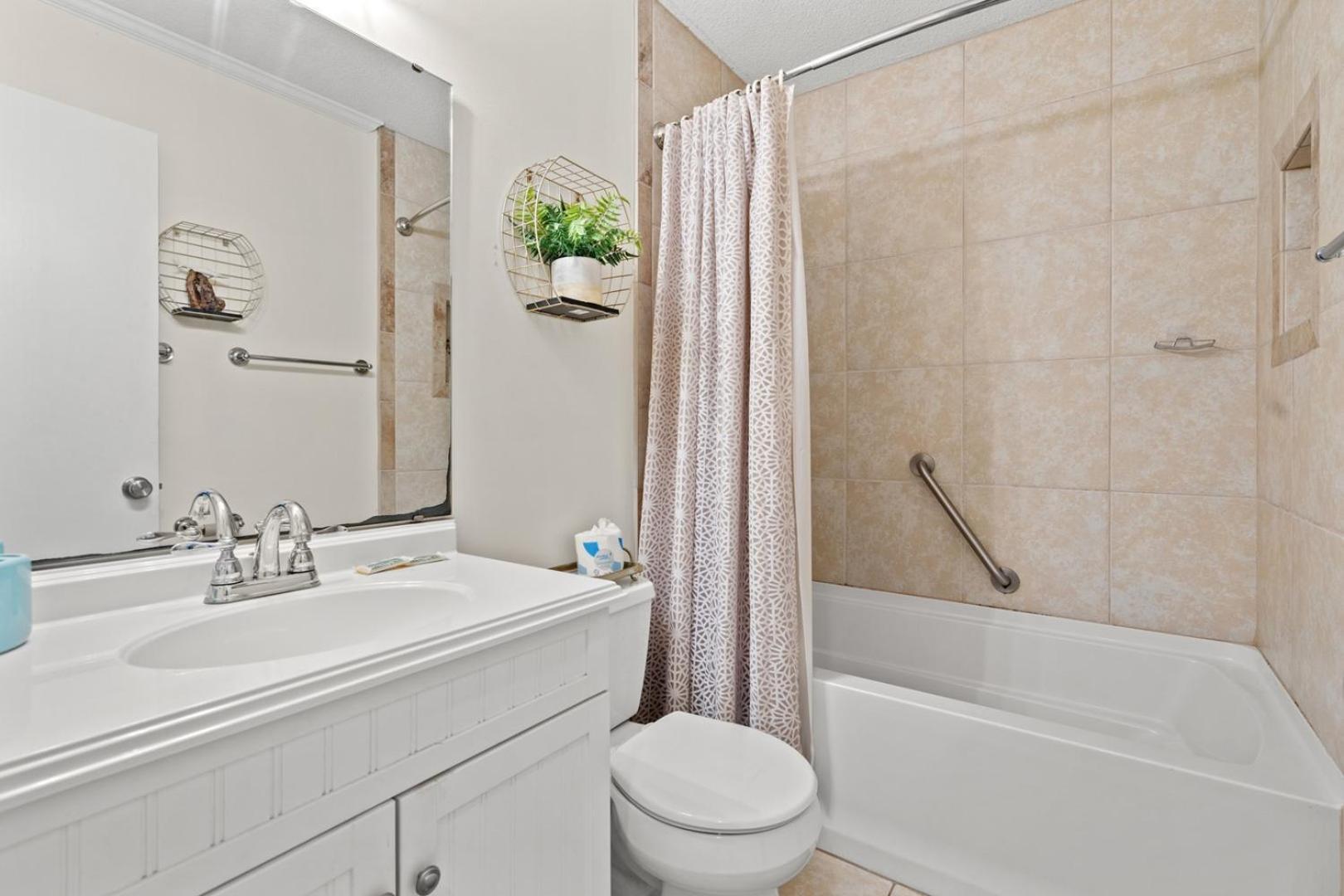 A Place At The 9530-1c Apartment *