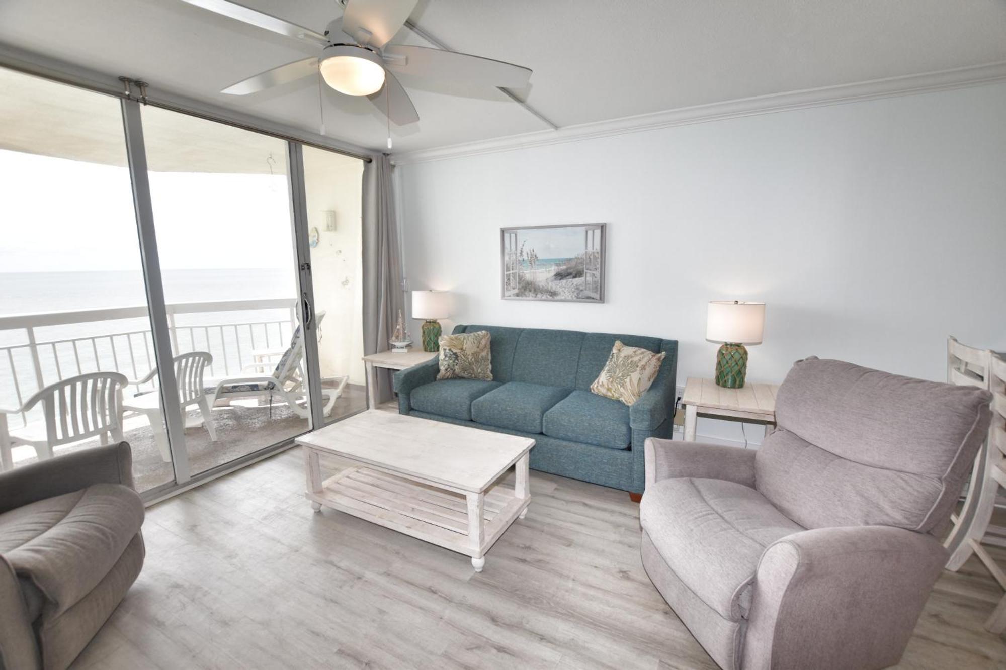 1109 Waters Edge
