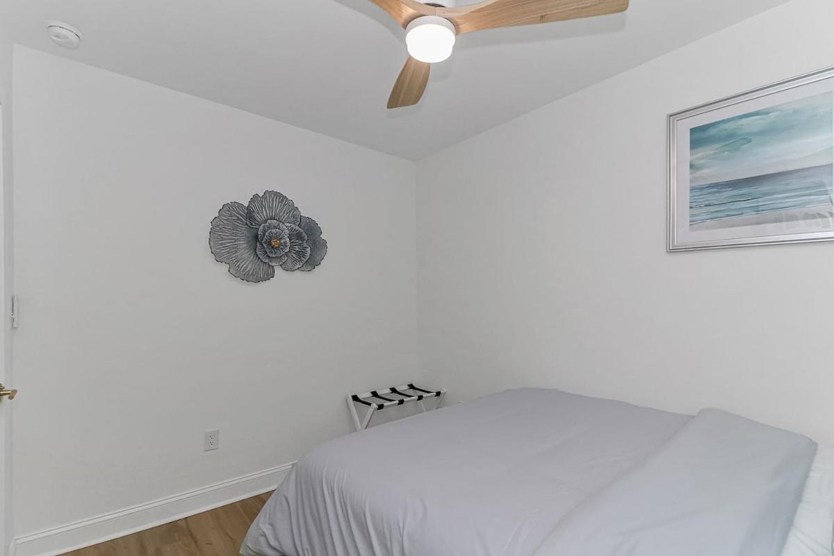 Holiday home Sunny Shore Retreat Near *
