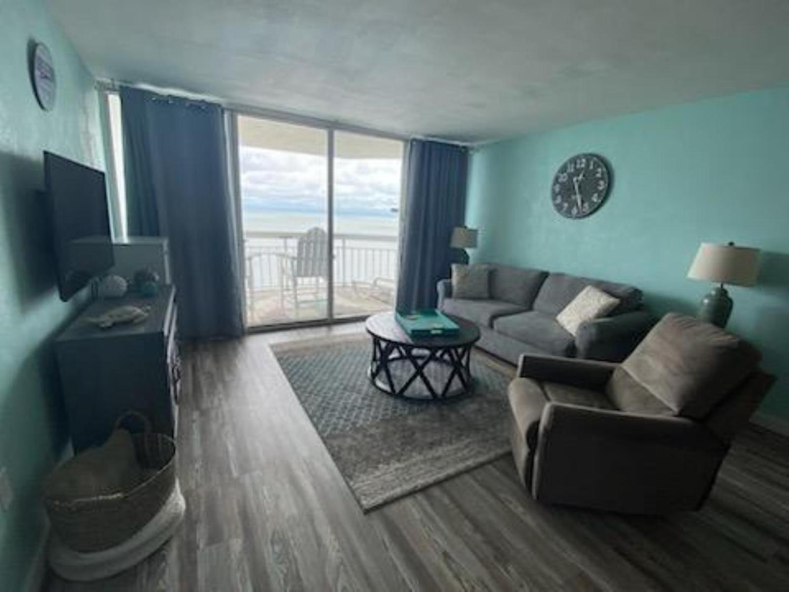 Beautiful Oceanfront 1108 Myrtle Beach