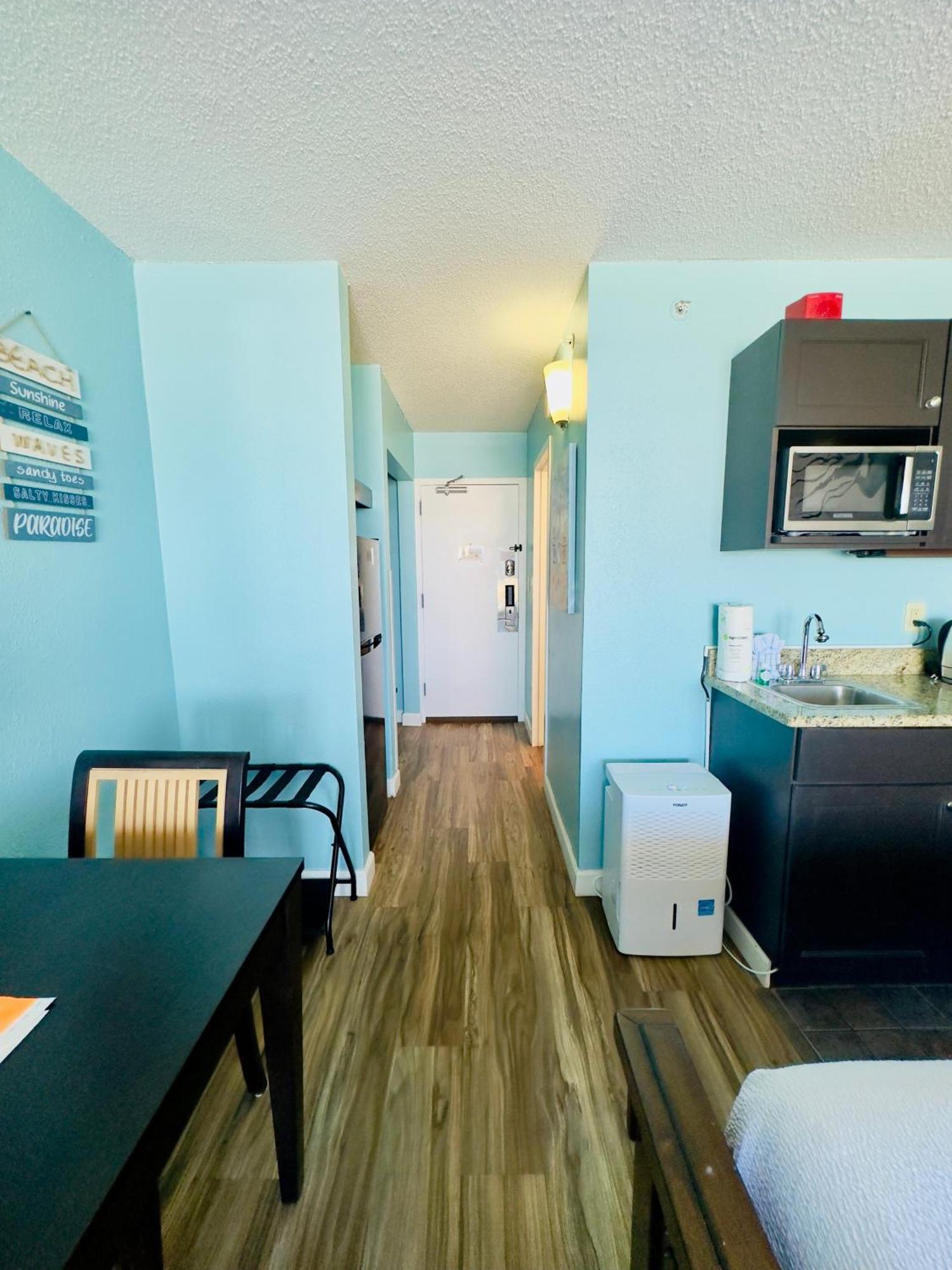 Landmark 1407