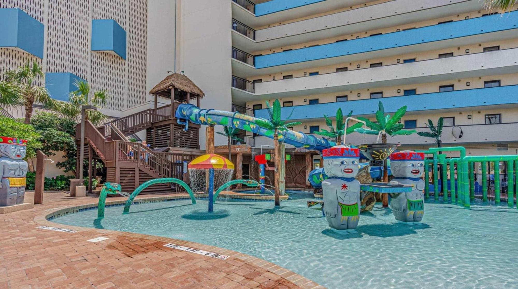 Apartment Ocean Reef - 1126 - Luxury Beachfront Unit *