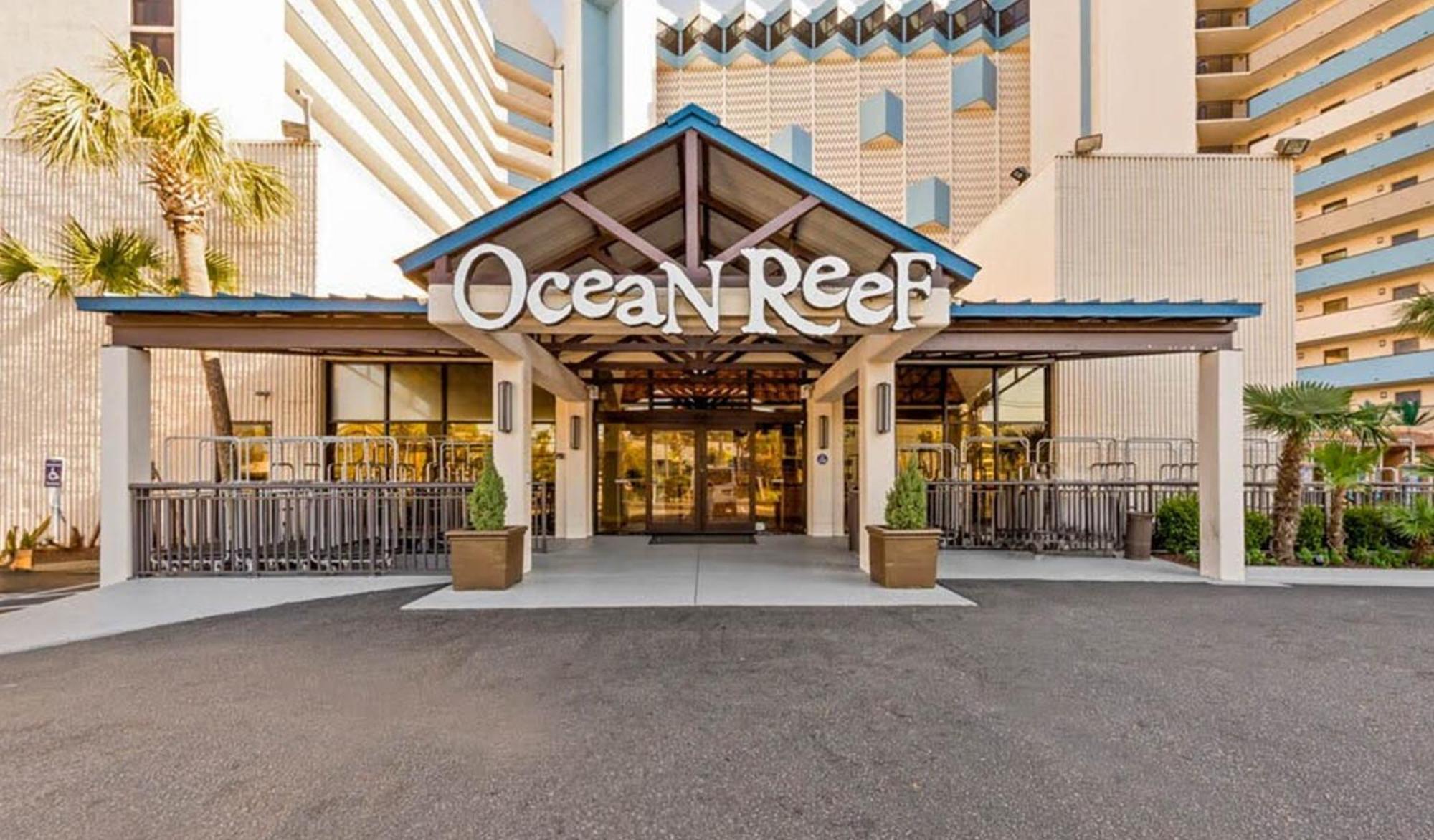 Ocean Reef - 1126 - Luxury Beachfront Unit *