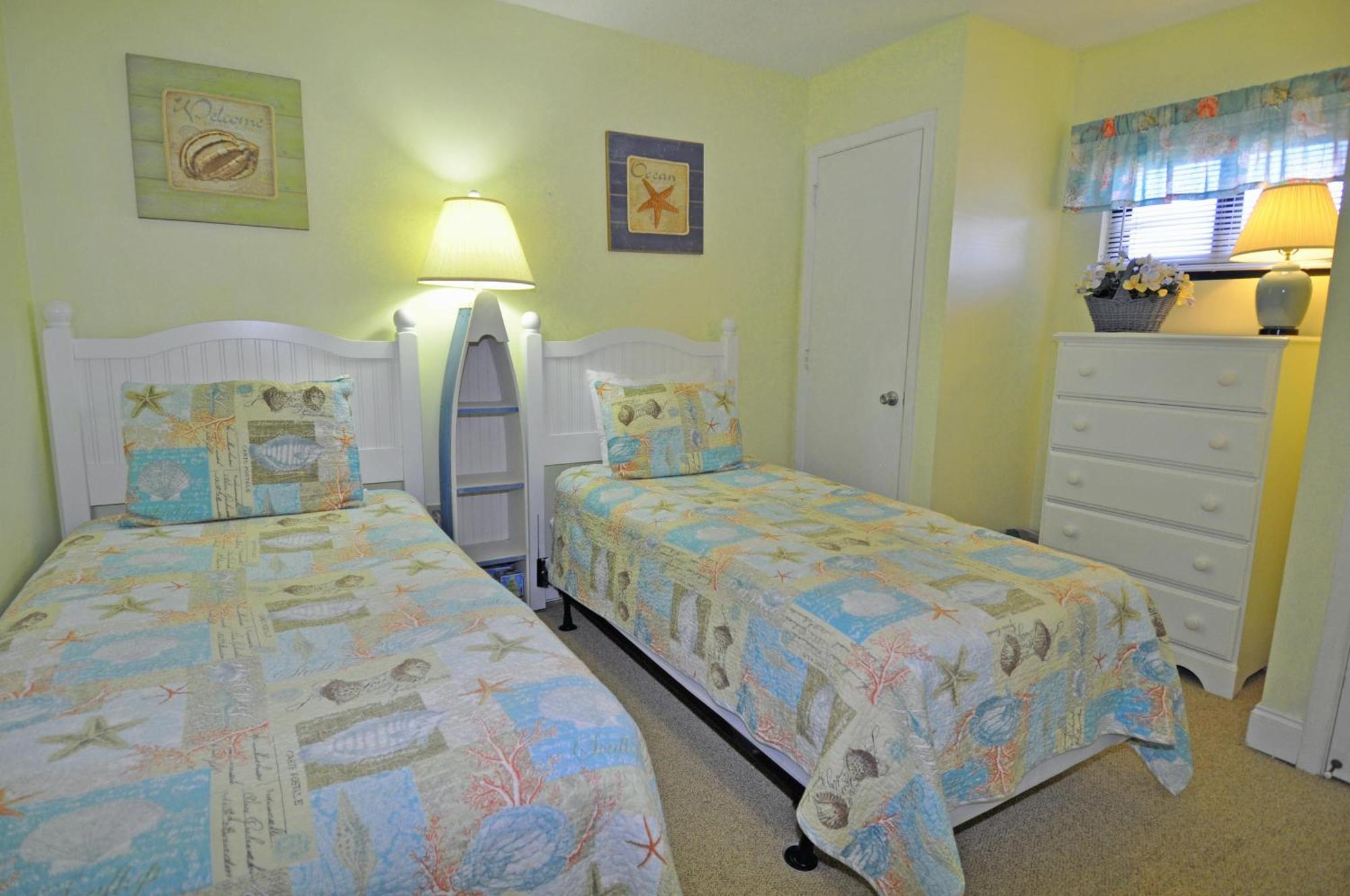 Spt304 Springs Towers Newly Renovated 3br Oceanfront Apartment
