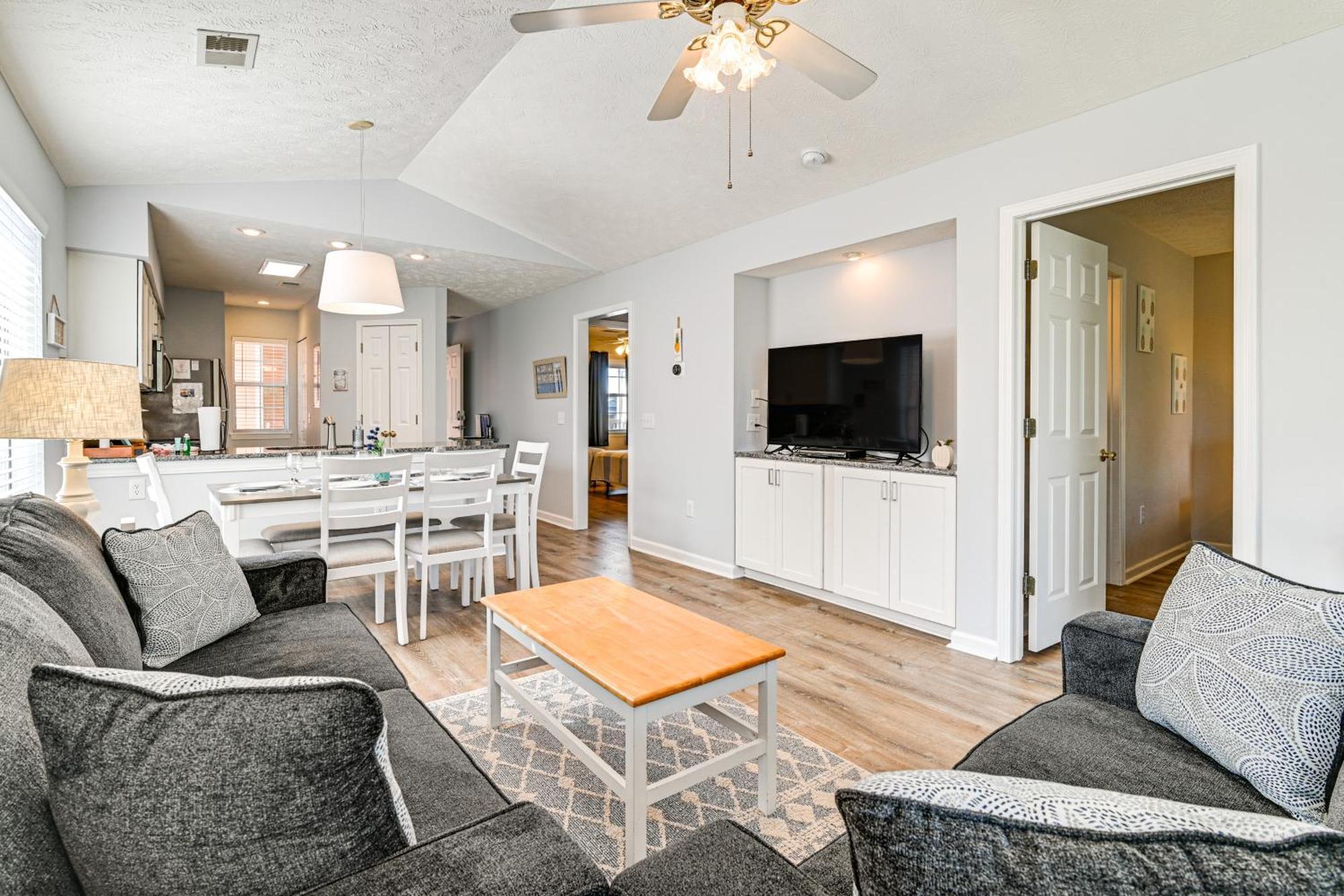 Chic Myrtle With Amenity Access Apartment Myrtle Beach