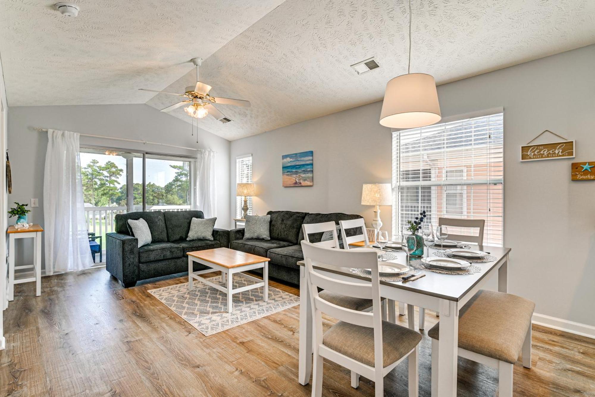 Chic Myrtle With Amenity Access Apartment Myrtle Beach