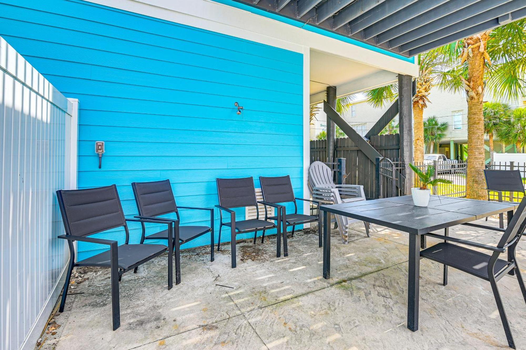 Luxury With Ocean View, Private Pool, And Hot Tub