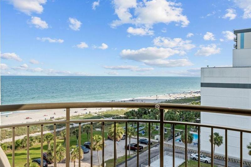 Holiday home Beautiful Ocean View 1 Bedroom With Electric Fireplace-meridian 805