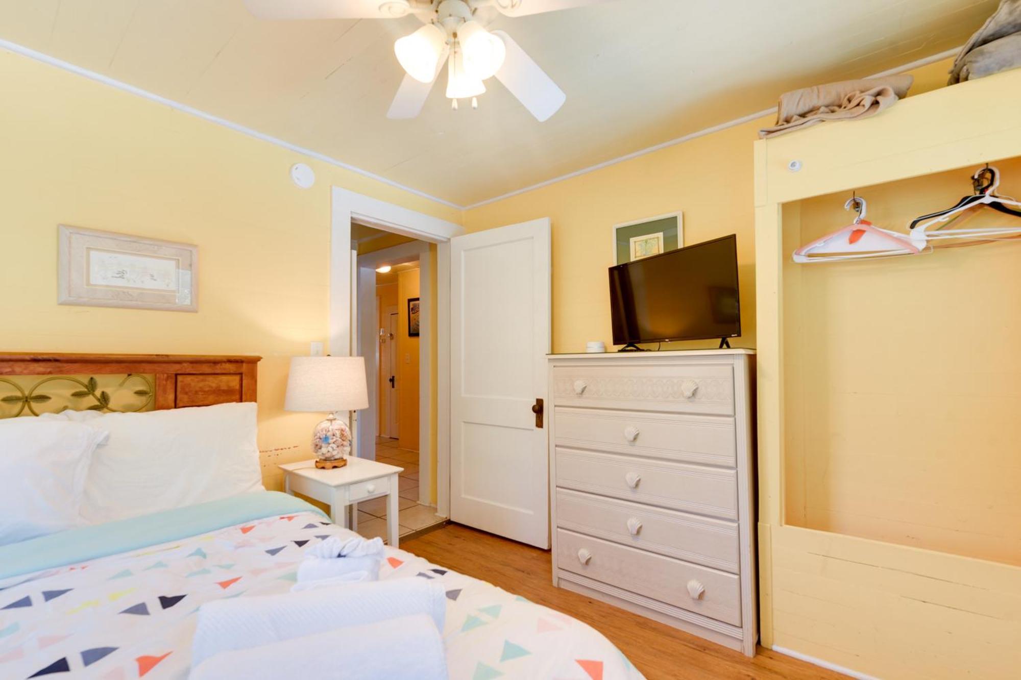 Spacious Gem With Private Pool In North Myrtle Holiday home Myrtle Beach