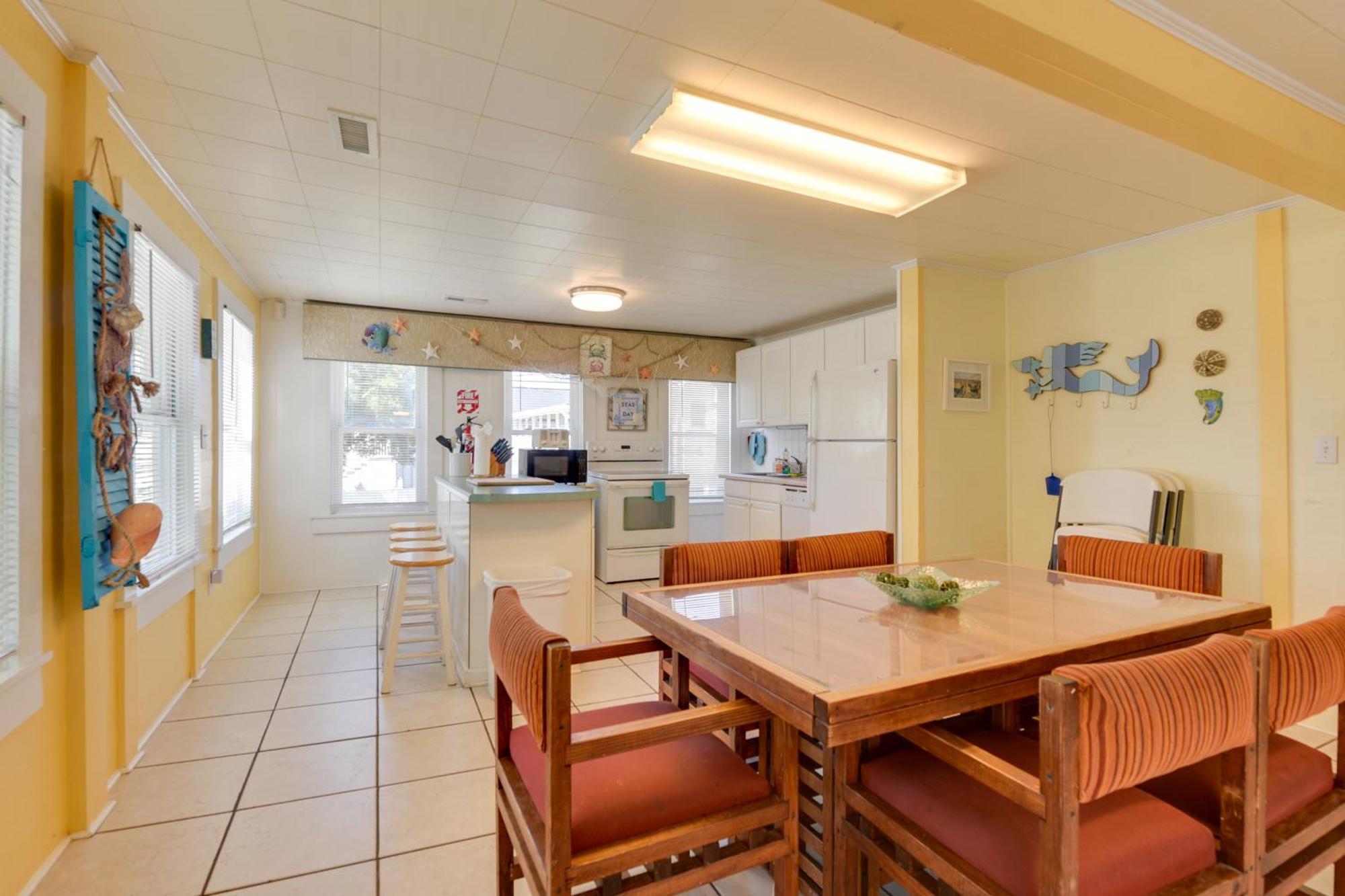Spacious Gem With Private Pool In North Myrtle Myrtle Beach