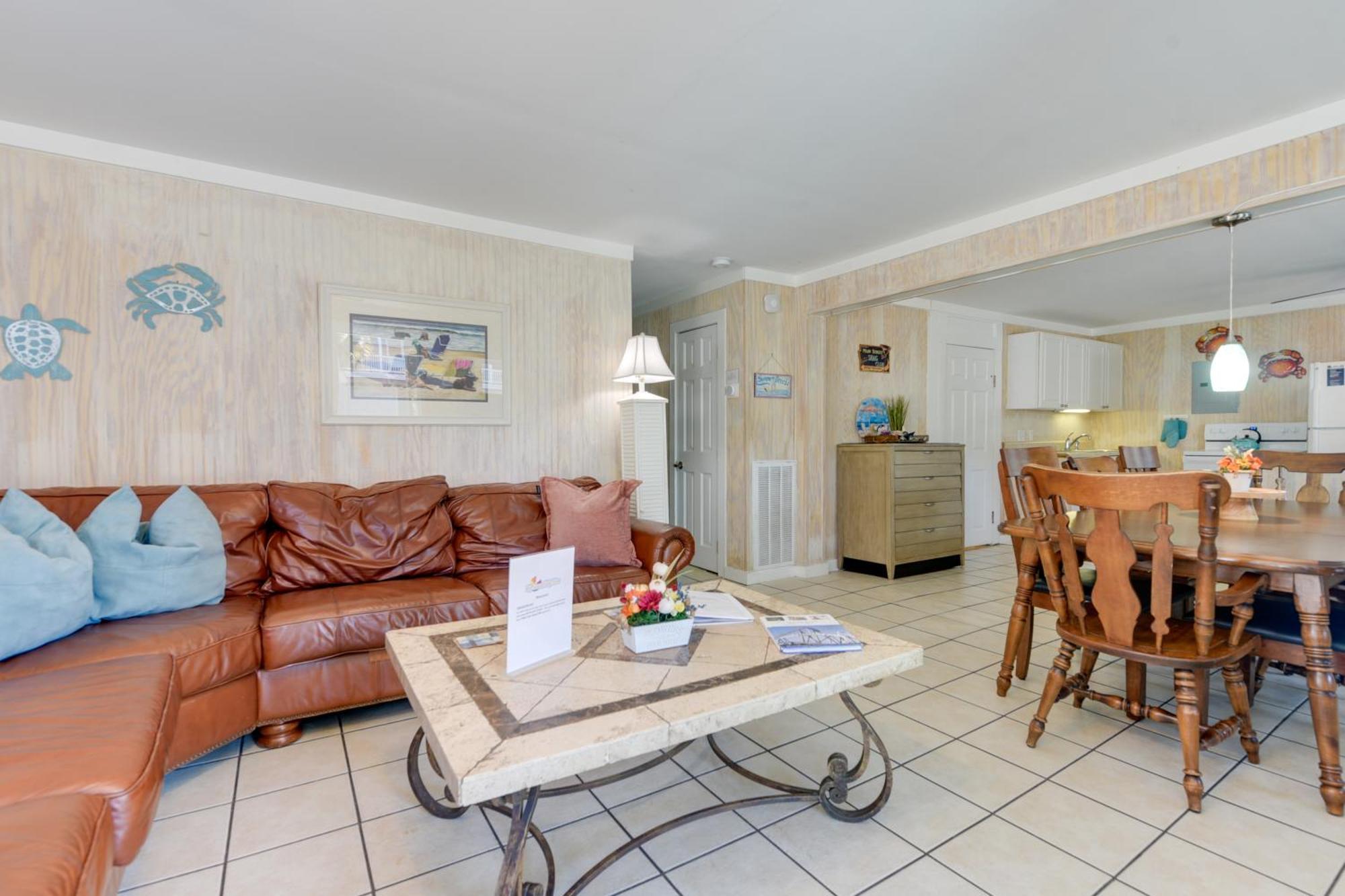 Spacious Gem With Private Pool In North Myrtle Holiday home *