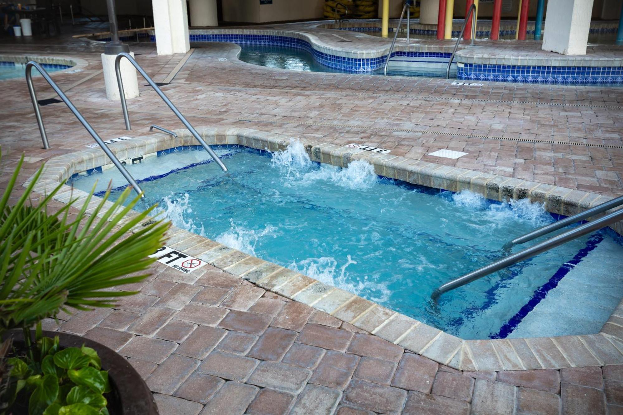 Ocean Reef - 1126 - Luxury Beachfront Unit Apartment Myrtle Beach