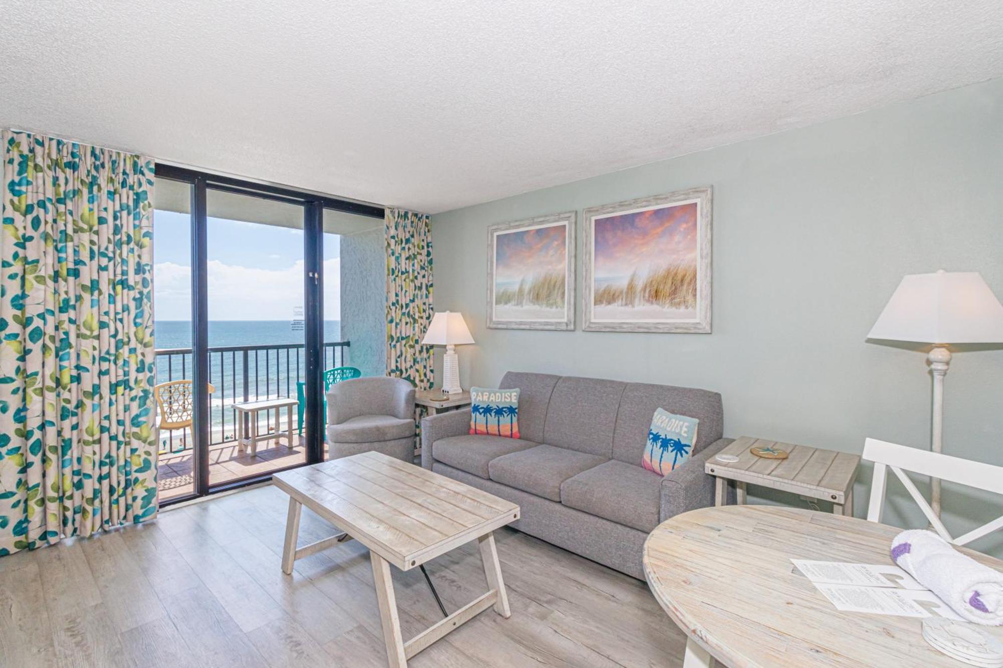 Stunning Oceanfront With Incredible Amenities- Colony 903 Holiday home *