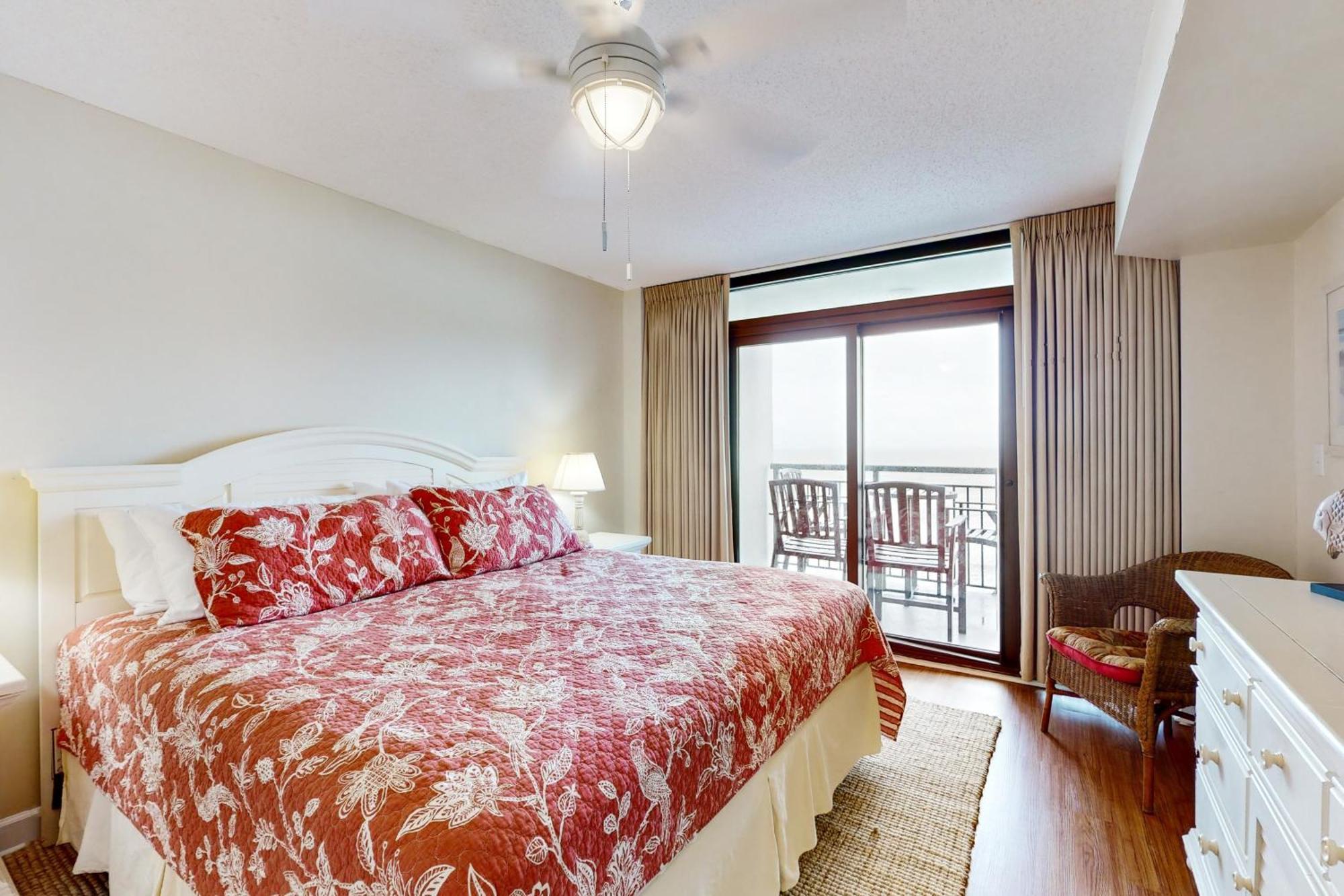 Apartment Beachwalk 803
