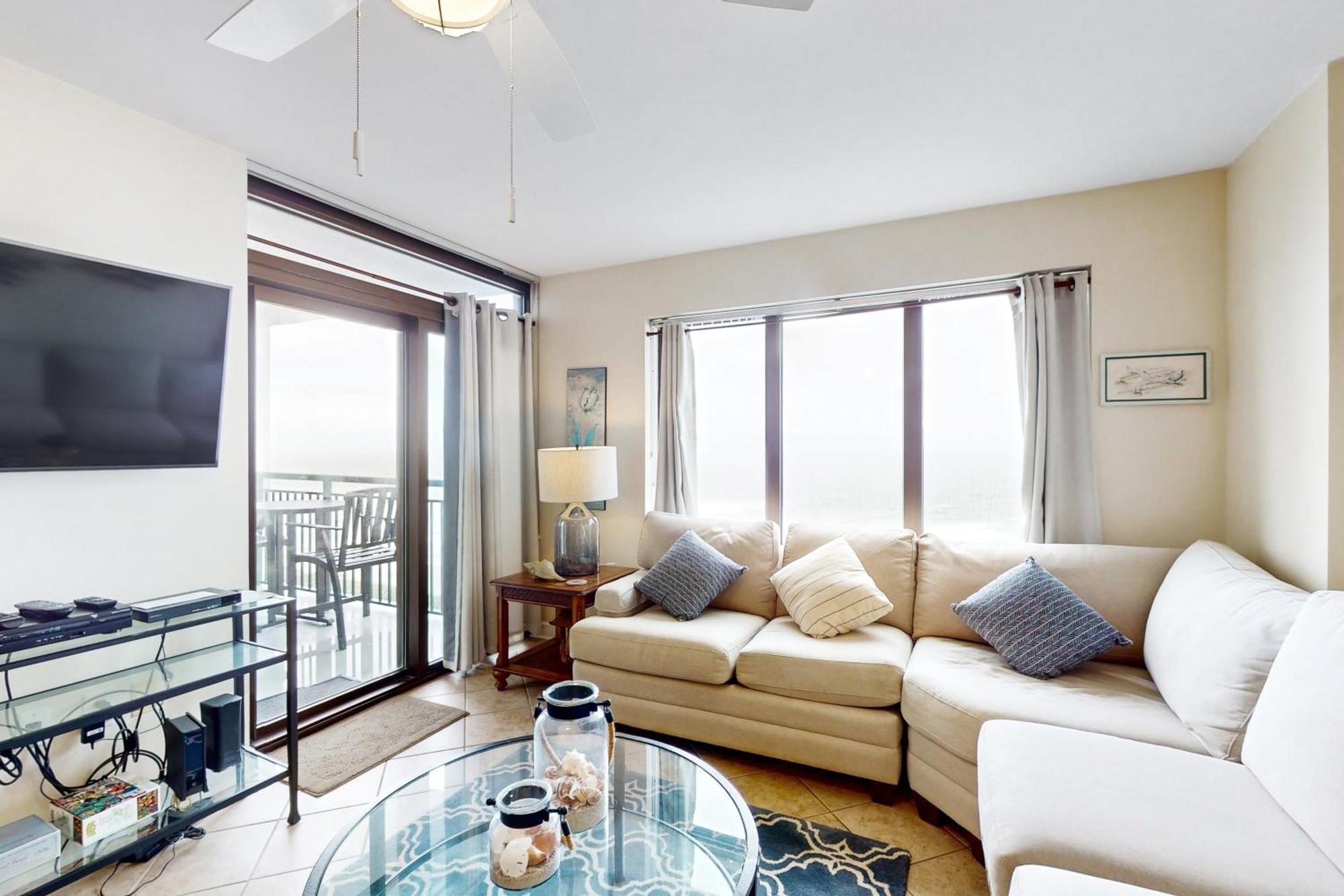 Apartment Beachwalk 803
