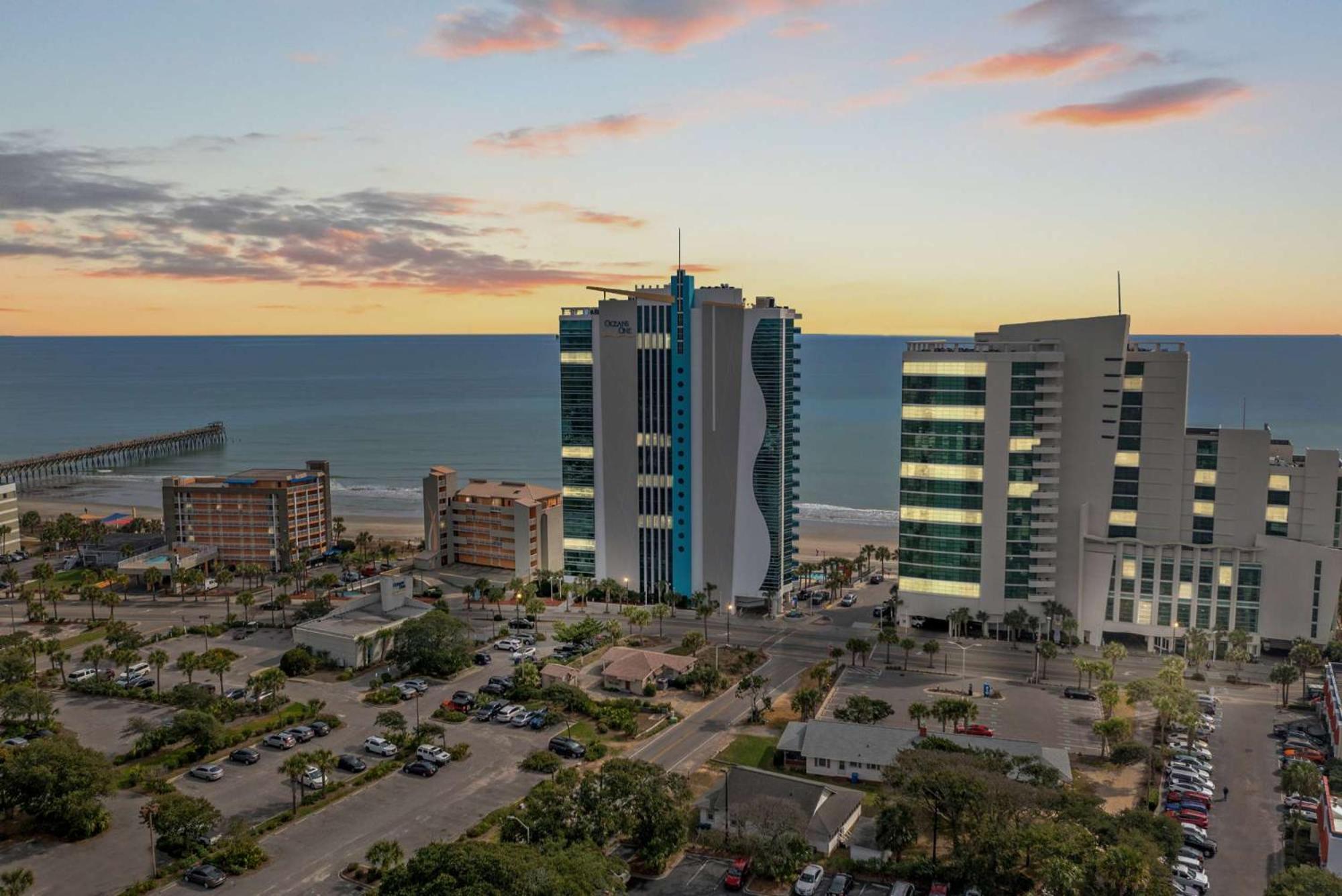 Oceans One Unit 404 - Oceanfront * Myrtle Beach