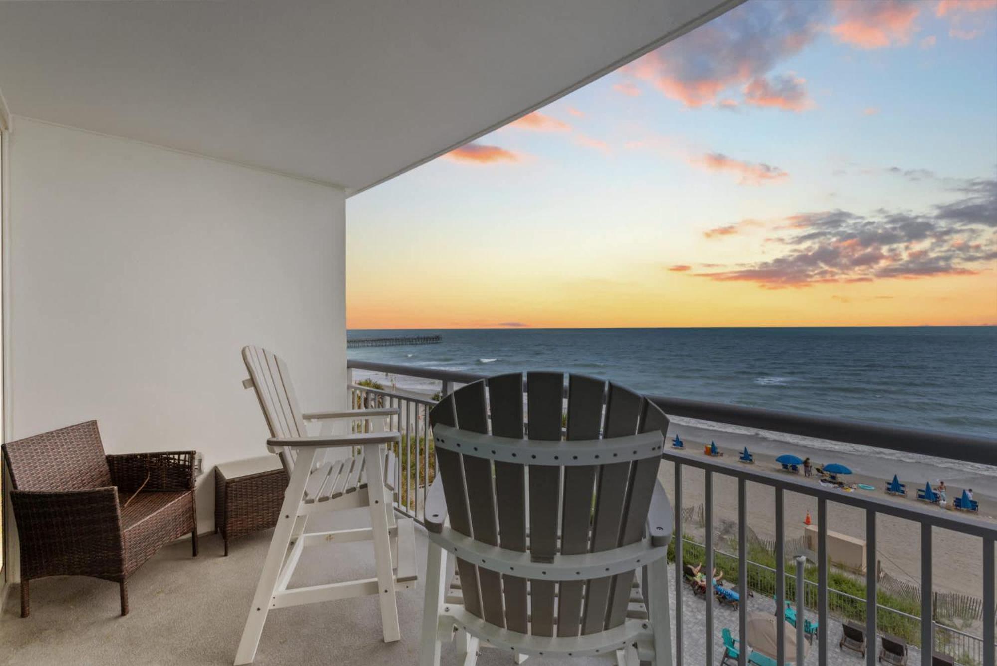 Holiday home Oceans One Unit 404 - Oceanfront