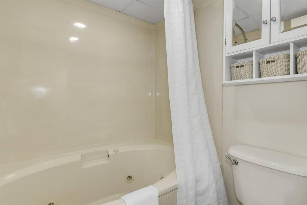 Ready Set And Relax, Oceanfront W Jetted Tub! B 1134 Apartment