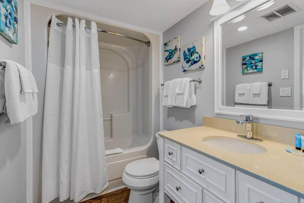 Pristine Oceanfront King Layout In Bldg 806 Apartment Myrtle Beach