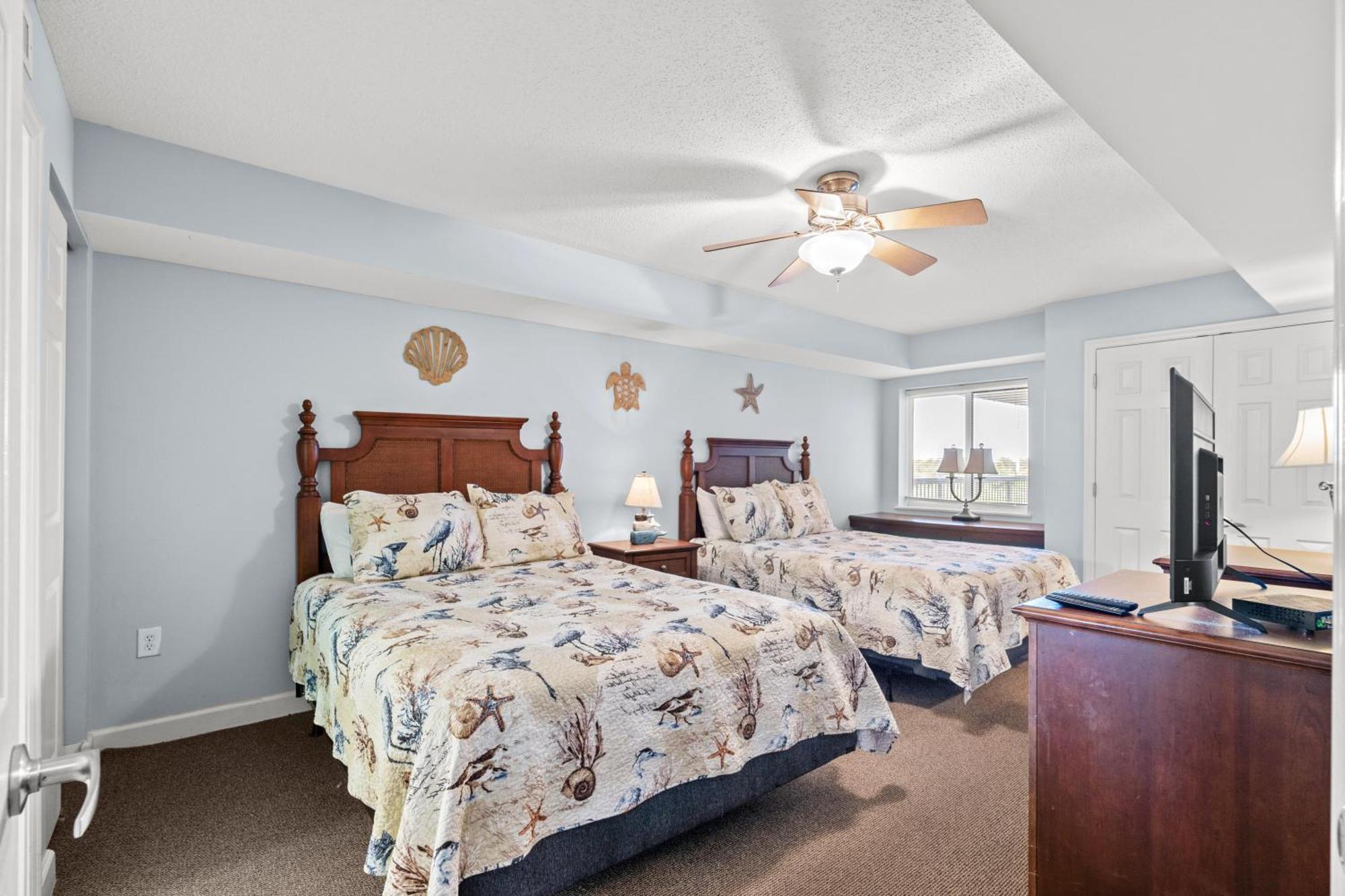 Malibu Pointe 401 Second Row Ocean View-crescent Section Holiday home *