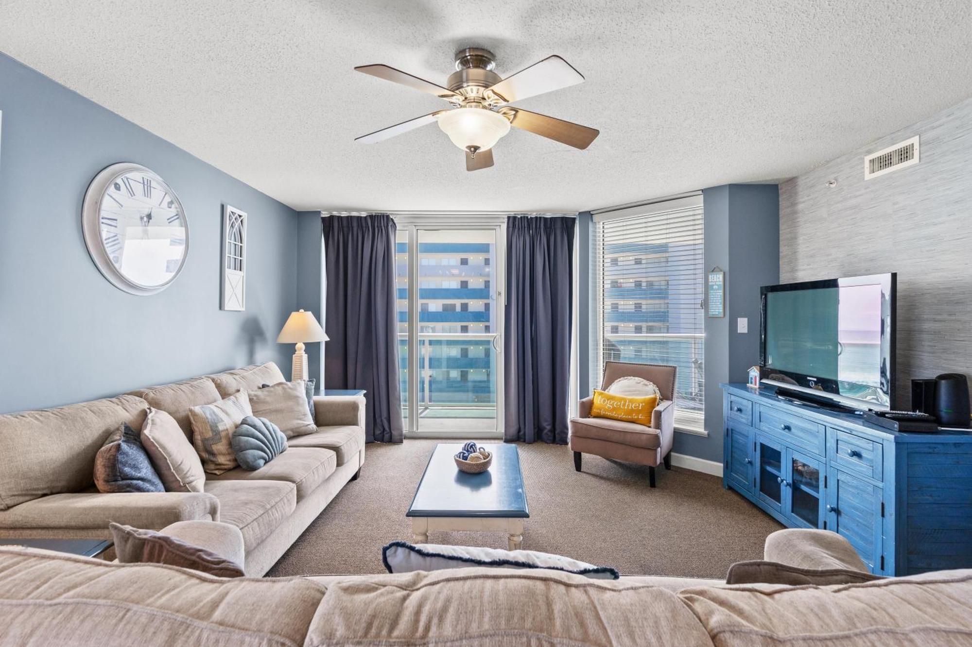 Holiday home Malibu Pointe 401 Second Row Ocean View-crescent Section *