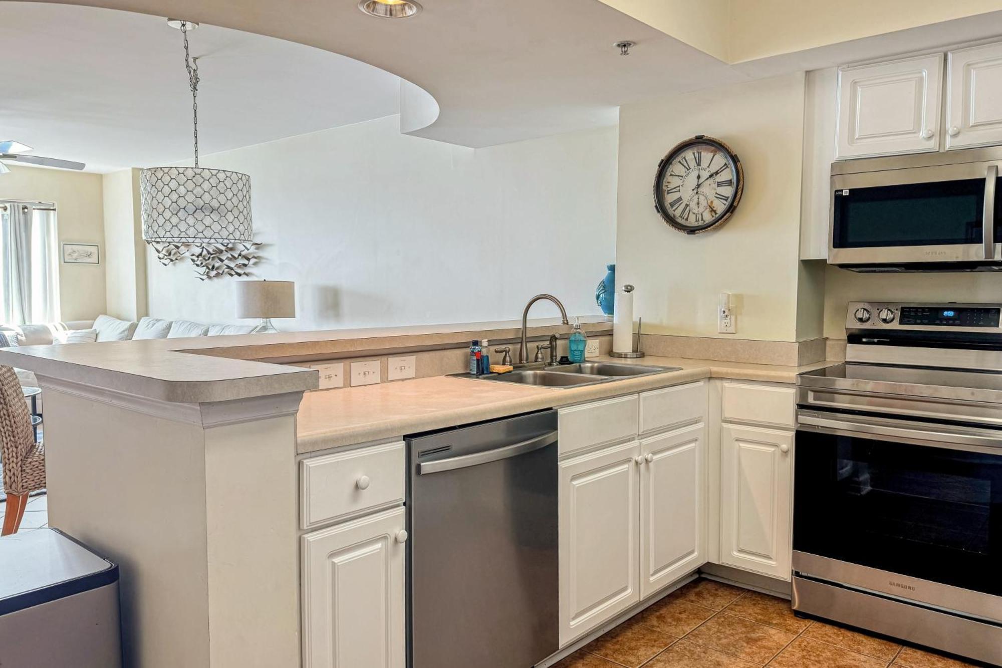 Beachwalk 803 Apartment