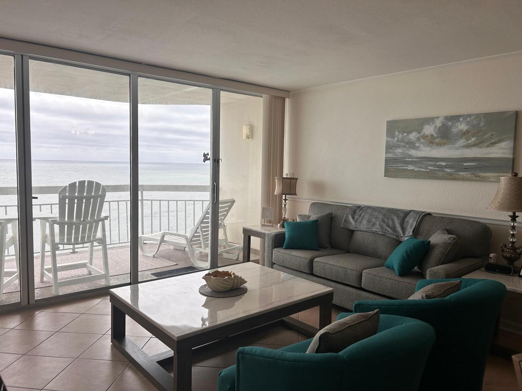 Luxurious Oceanfront Condo, 1 Bedroom-2 Bath, Sleeps 4, Indoor And Outdoor Pools, Waters Edge-garden City-murrells Inlet Sc -no Pets Apartment Myrtle Beach