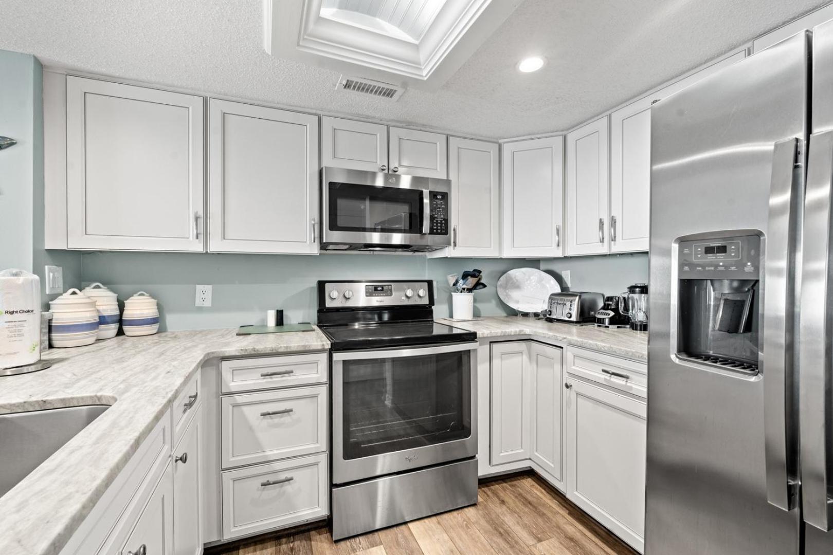 Apartment Sea Towers 805
