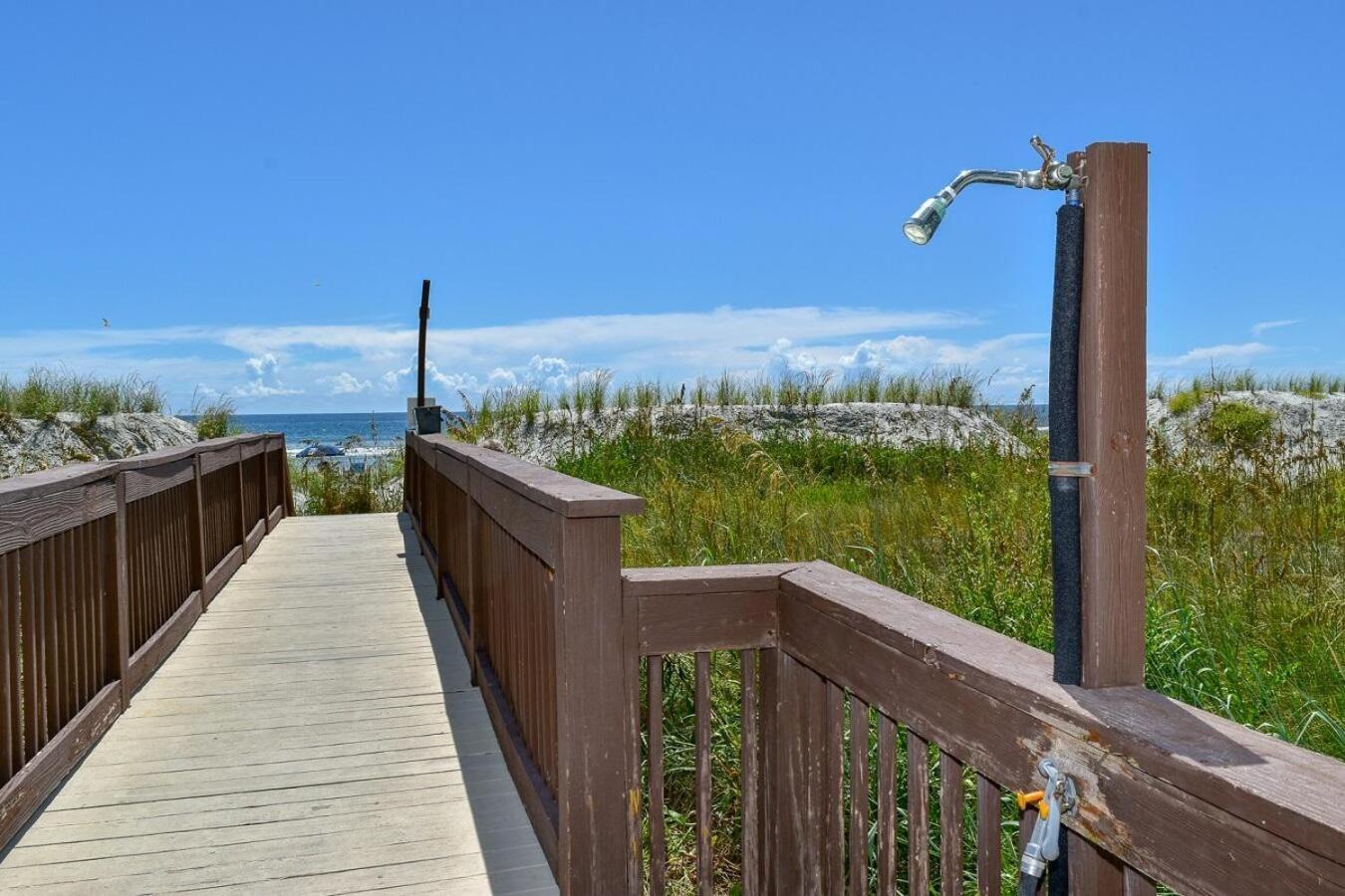 Paradise Pointe 6c
