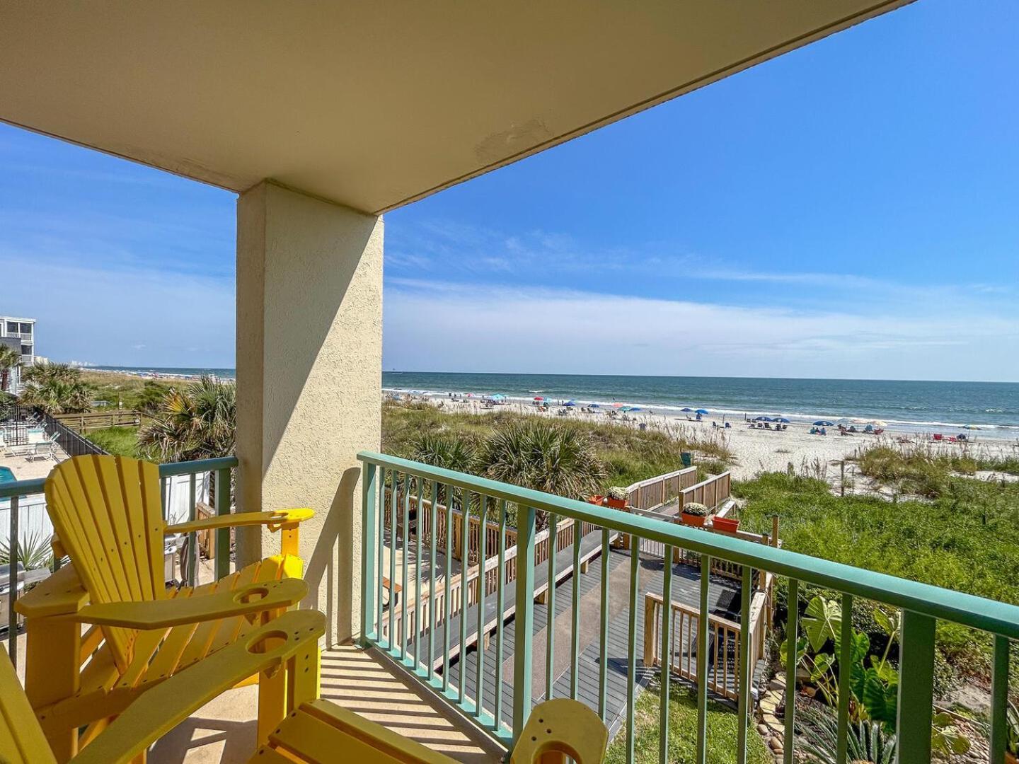 Pinnacle 101 Apartment
